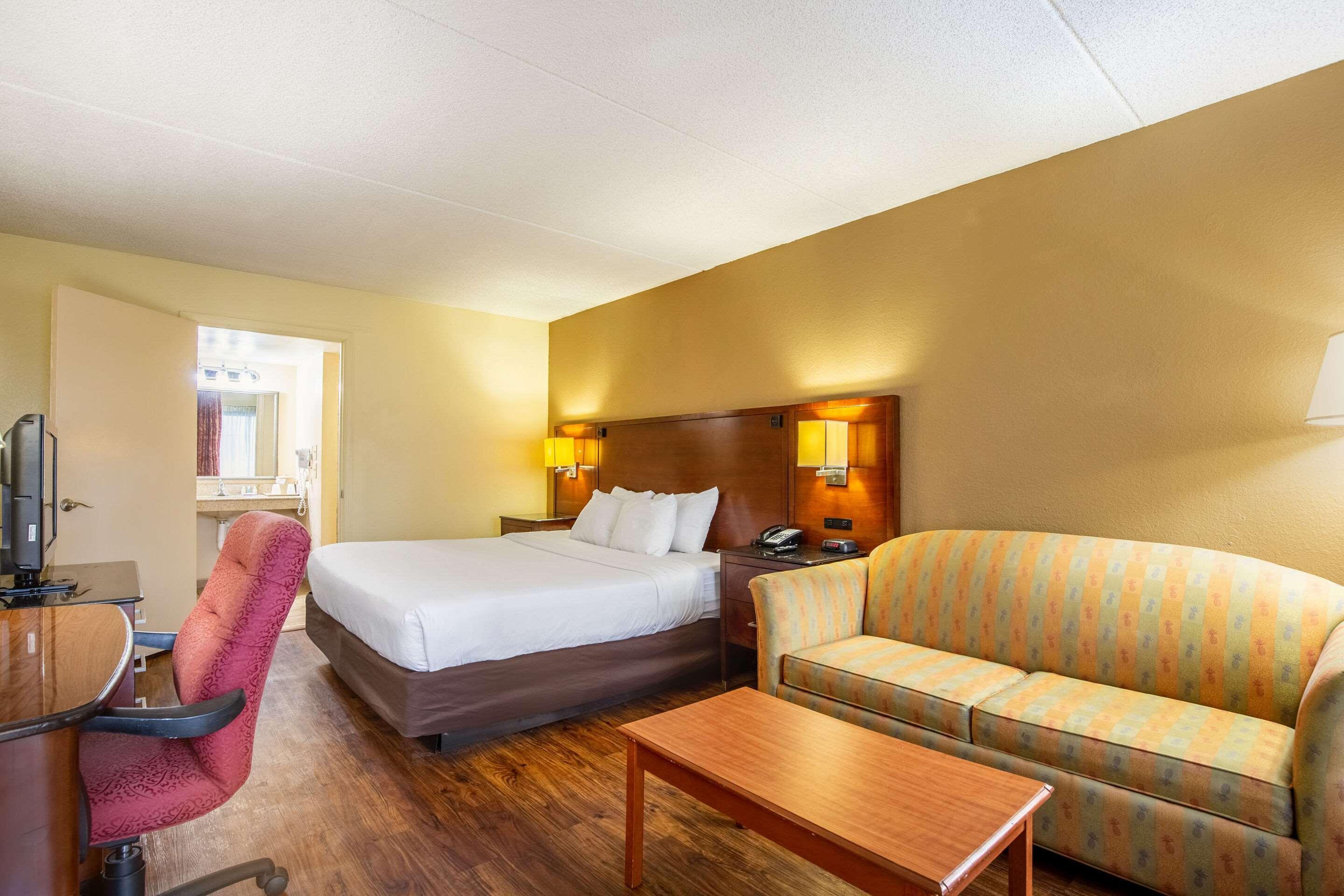 Econo Lodge Naval Station נורפולק מראה חיצוני תמונה