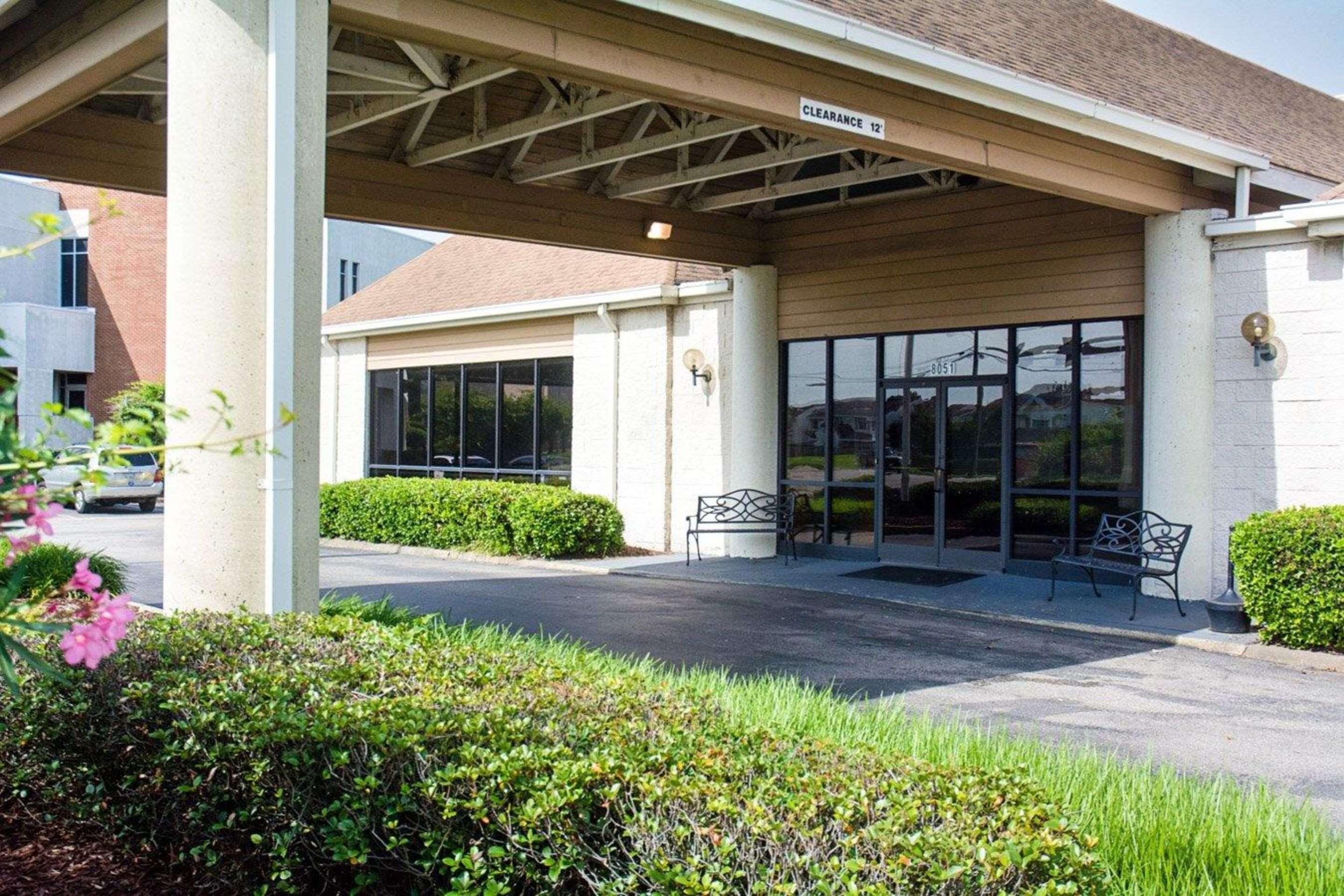 Econo Lodge Naval Station נורפולק מראה חיצוני תמונה