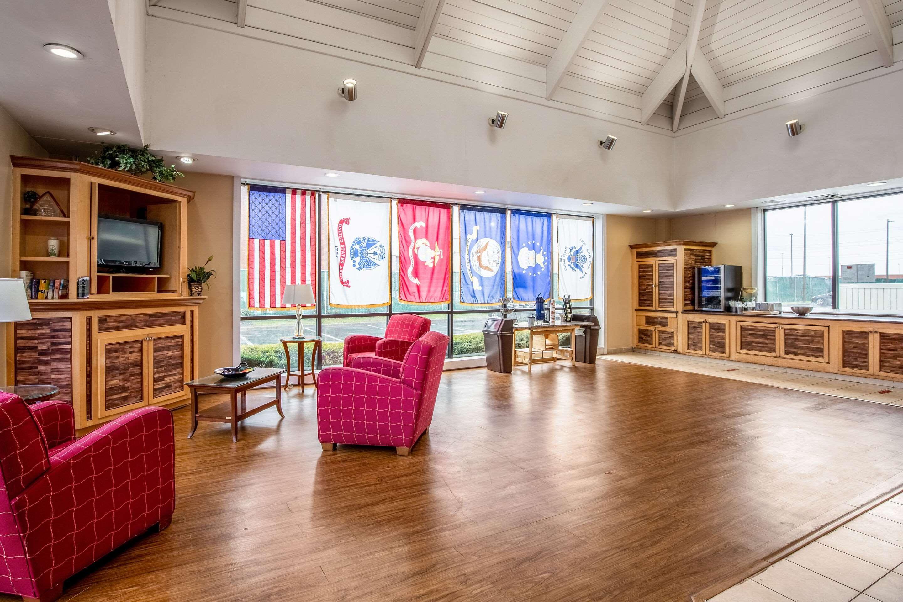 Econo Lodge Naval Station נורפולק מראה חיצוני תמונה