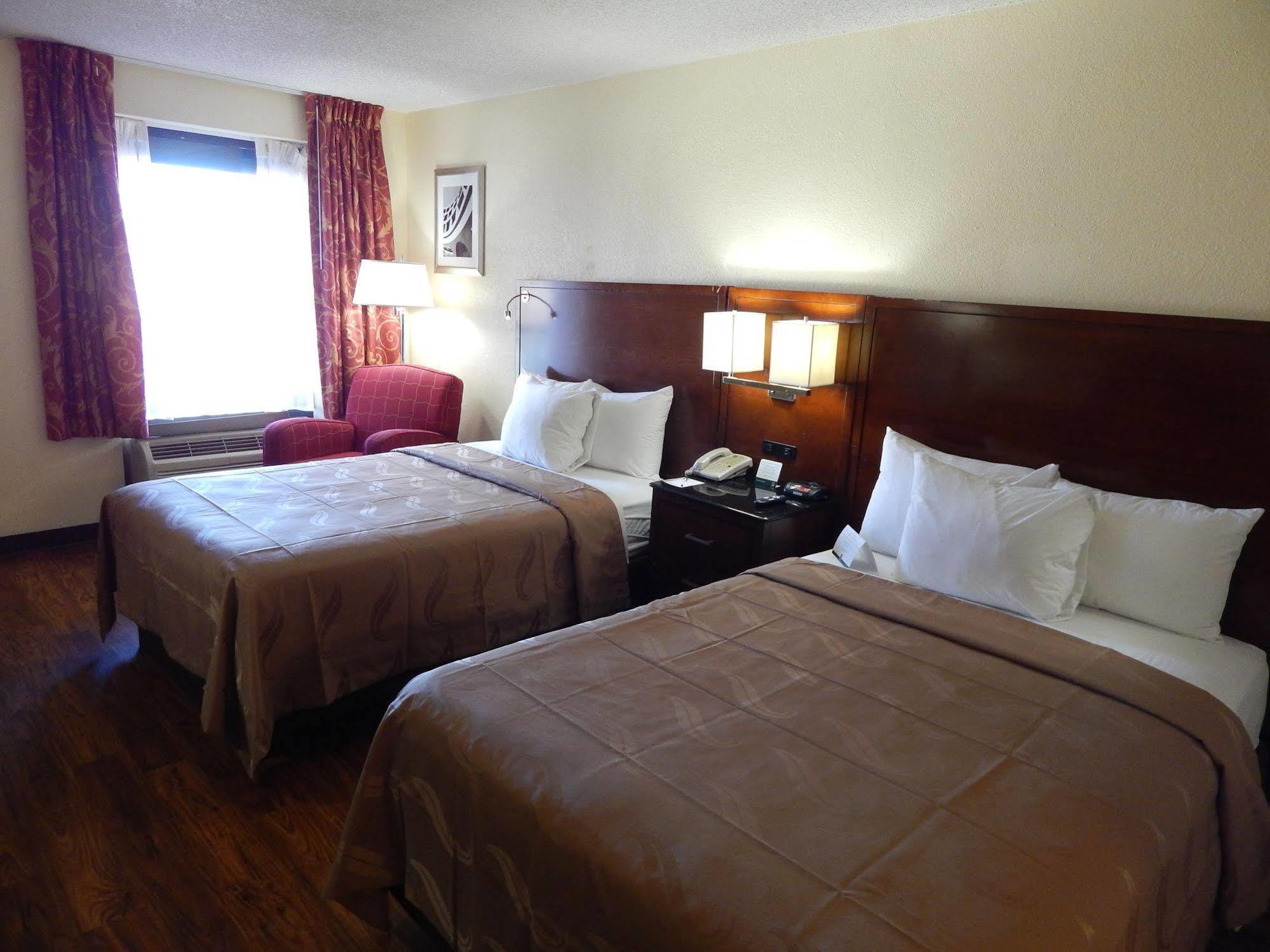 Econo Lodge Naval Station נורפולק מראה חיצוני תמונה
